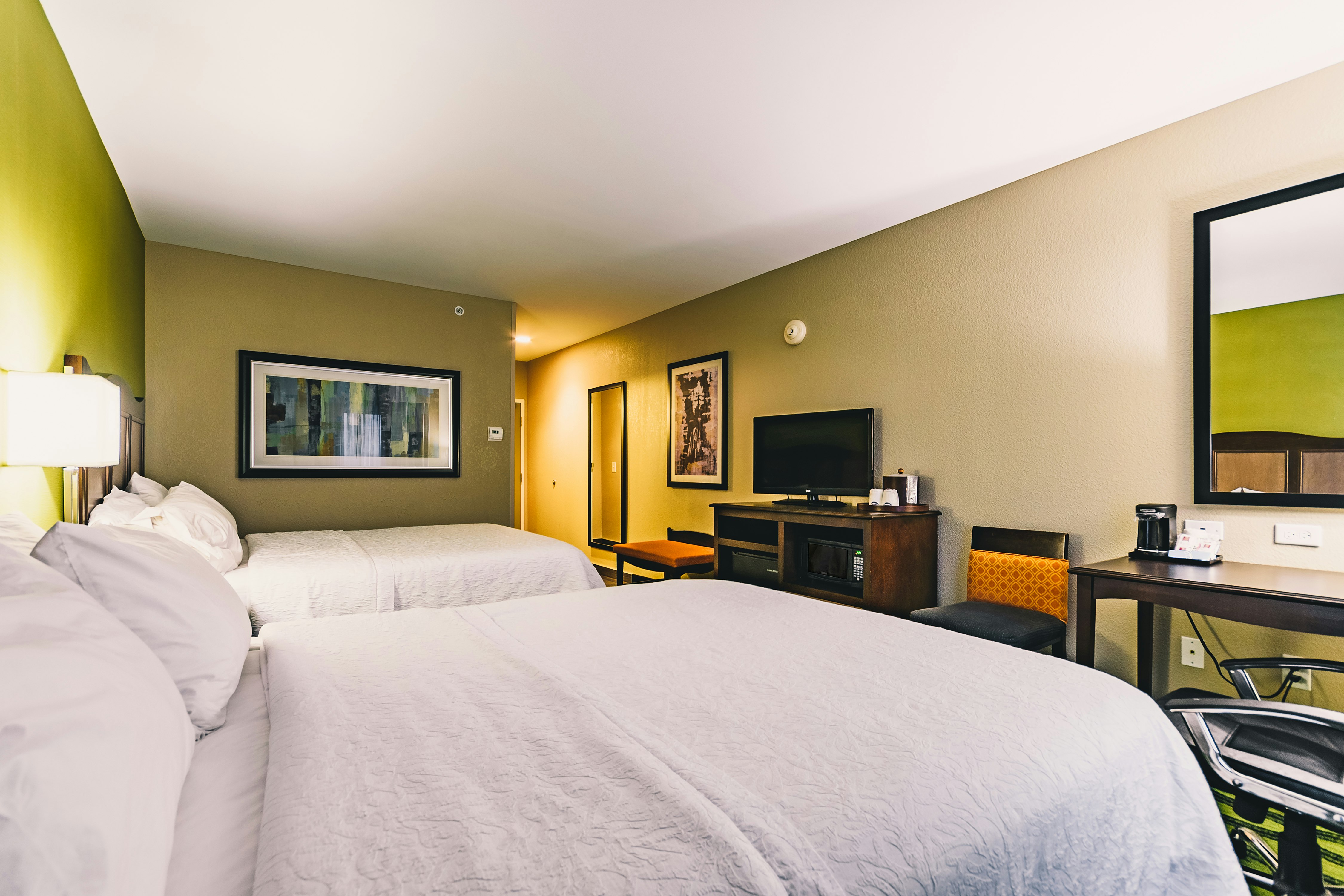 ROOM, 2 QUEEN BEDS