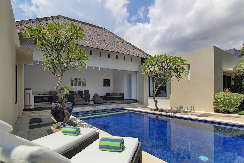 The Seminyak Suite - Private Villa 42/62
