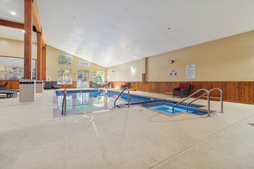 Wyndham Garden Madison Fitchburg 38/69