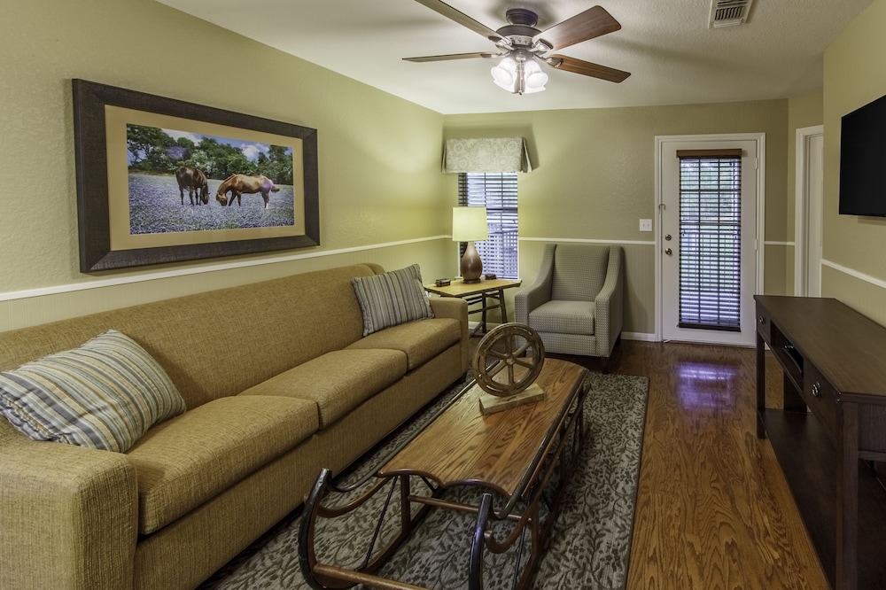 Holiday Inn Club Vacations Piney Shores Resort Lake Conroe 31/68