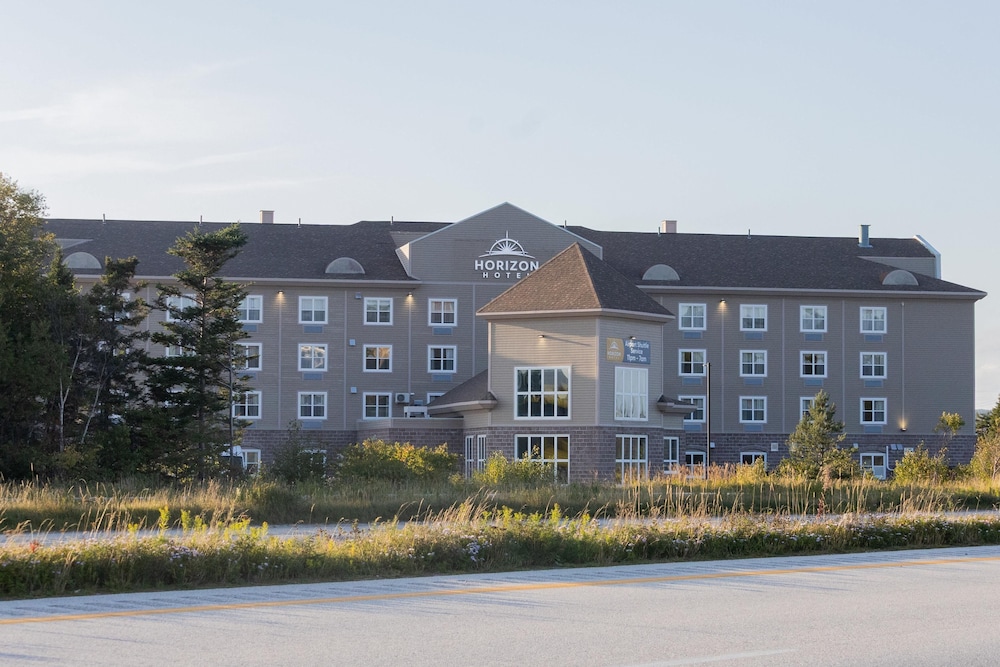 Deer Lake Horizon Hotel, BW Signature Collection 3/58