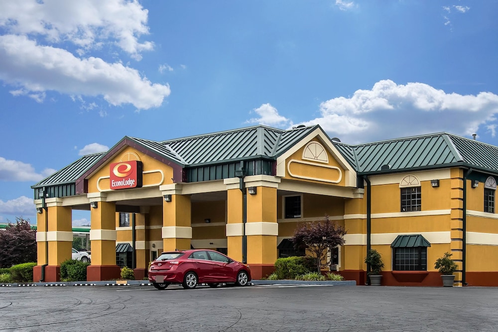 Econo Lodge Berea 4/37