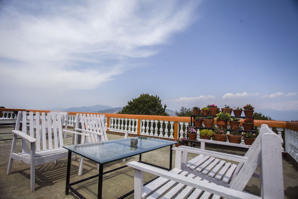 Langtang View Nagarkot Bed Breakfast 26/37