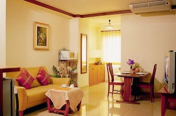 Collection O Howard Square Boutique Hotel 41/61