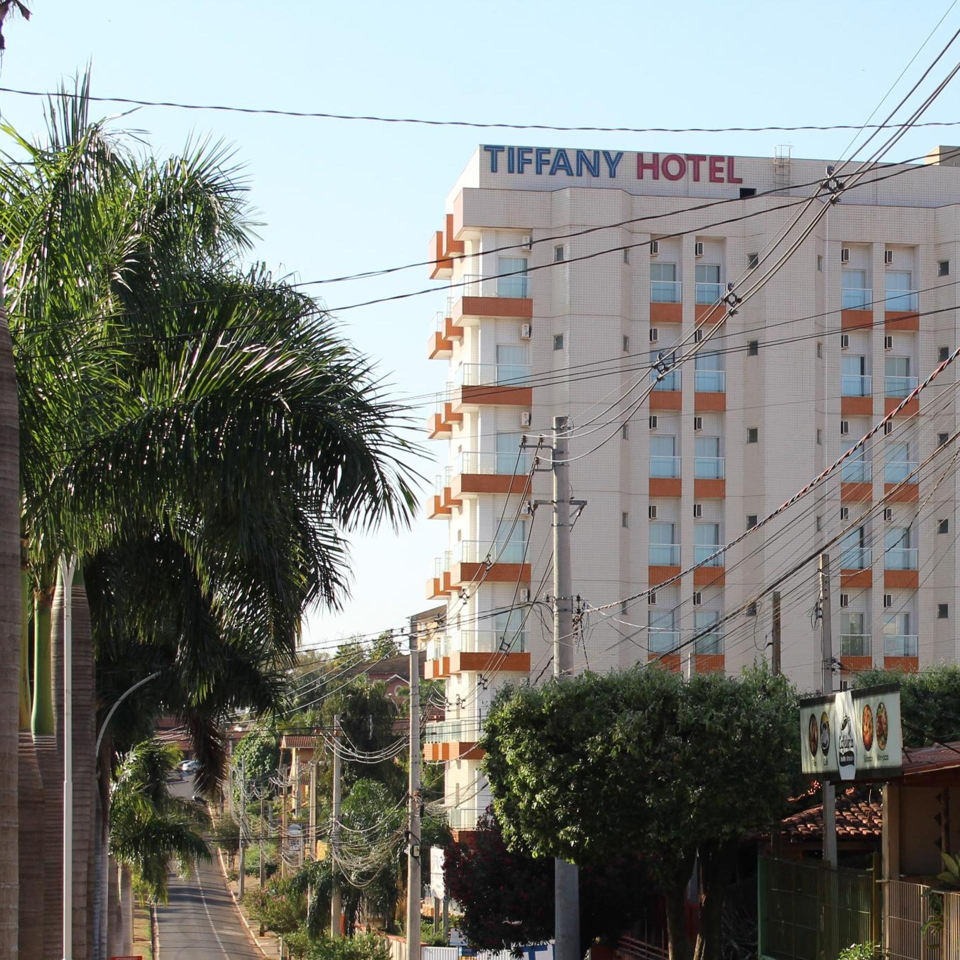 Tiffany Hotel 2/40