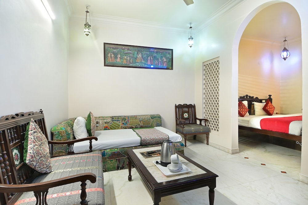 Jyoti Mahal A Royal Heritage Hotel 34/50