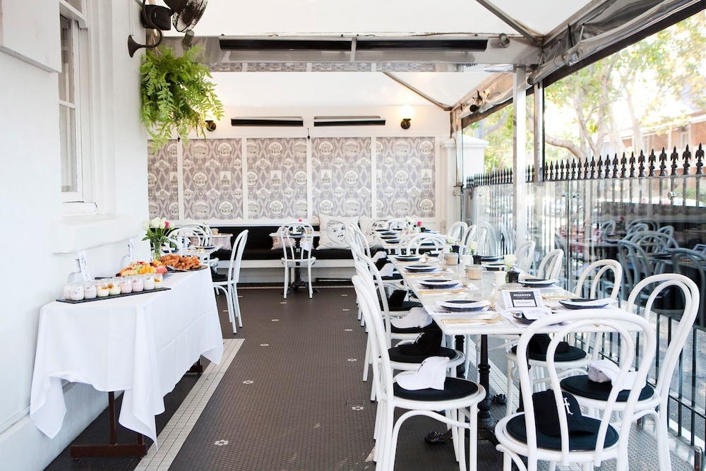 The Hughenden Boutique Hotel 69/76