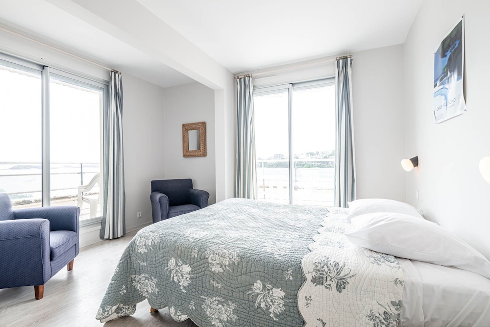 Best Western Hotel Le Crystal Dinard 30/58