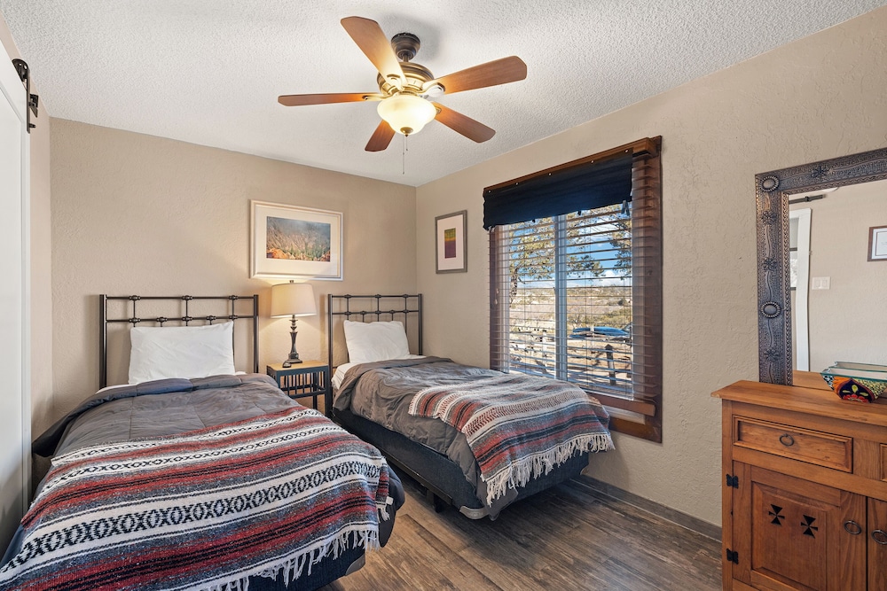 Fort Marcy Hotel Suites 16/50