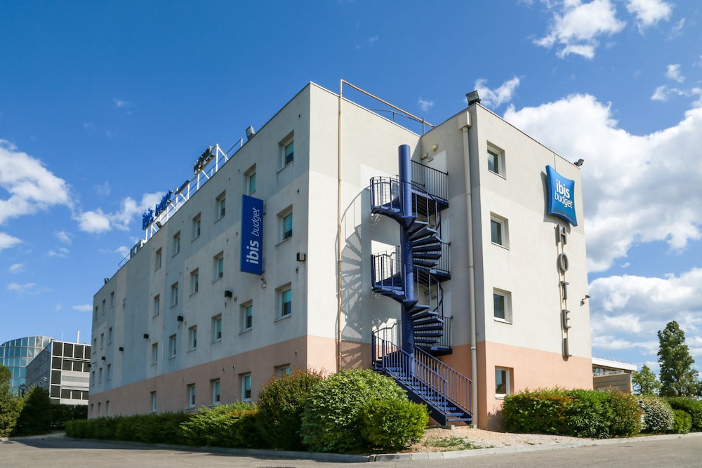 Ibis Budget Marseille Vitrolles 12/69
