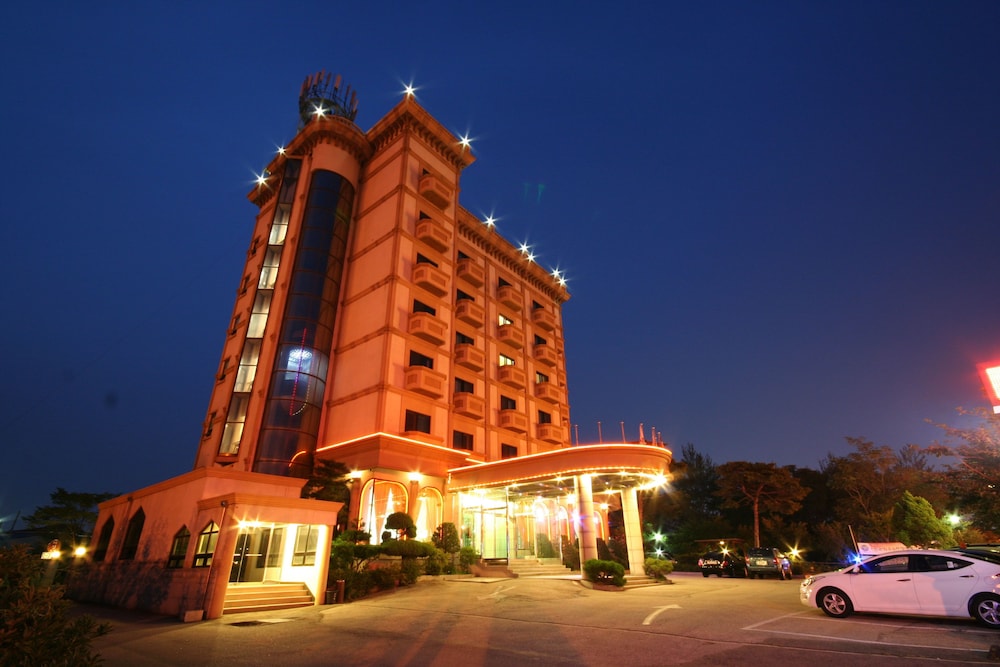 Hotel Amaranth 3/45