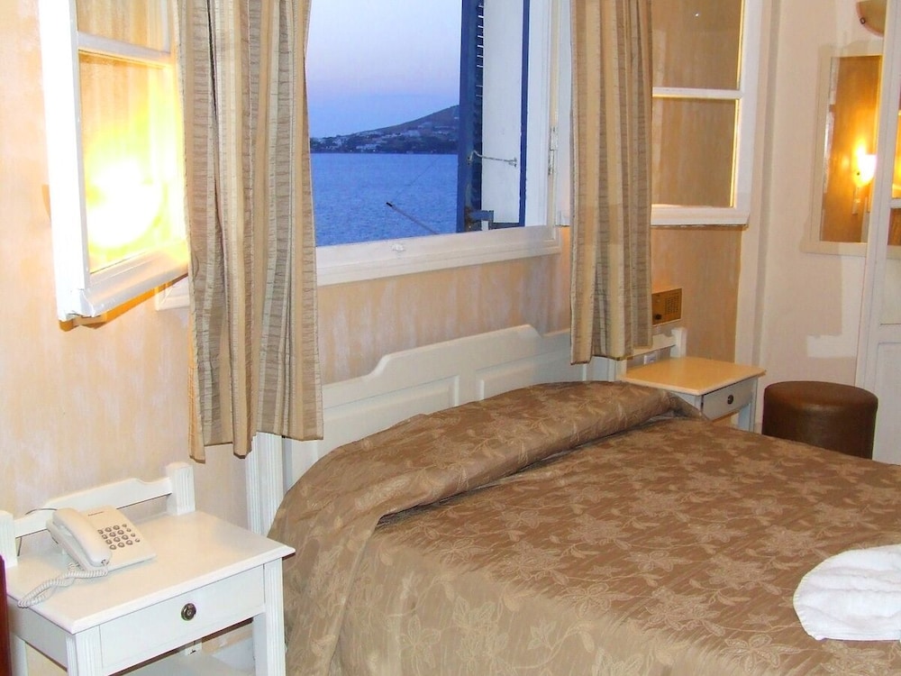 Pandrossos Hotel 49/50