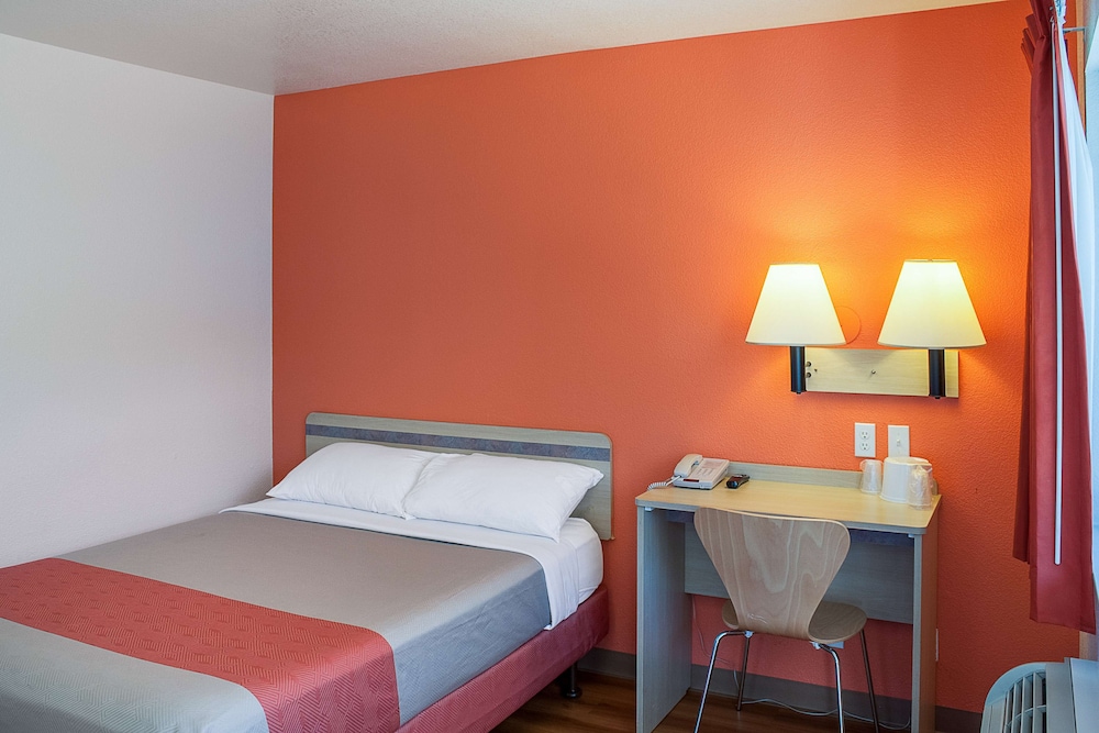 Motel6 Ukiah CA 26/53