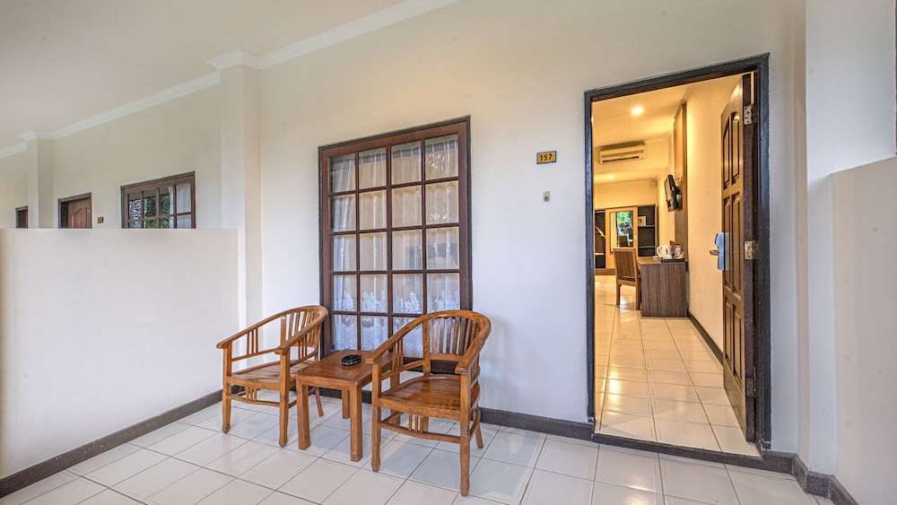 LOMBOK GARDEN HOTEL 54/70