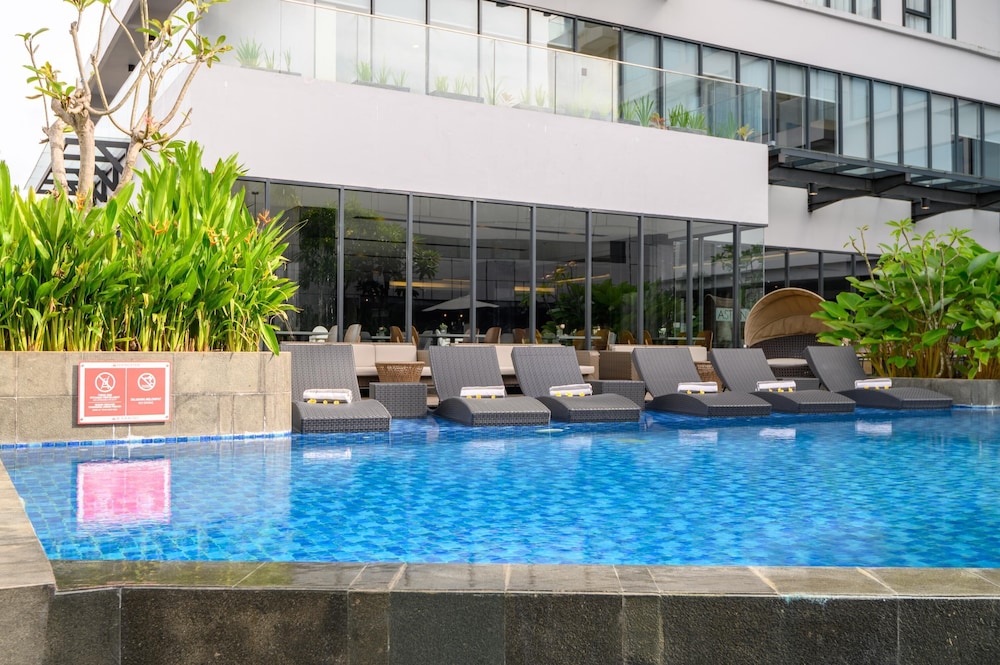 Aston Sorong Hotel and Conference Center 44/50
