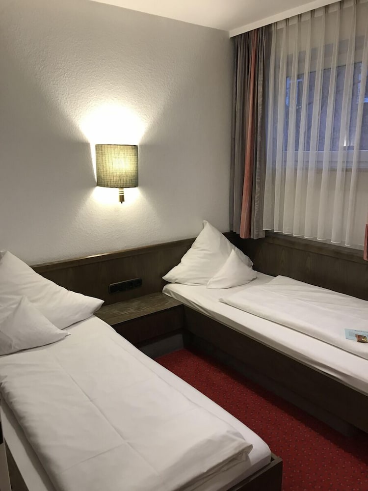 Hotel Nymphenburg City 27/72