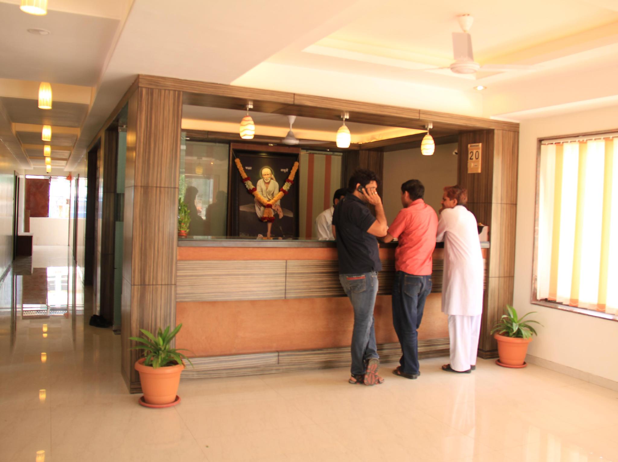 Hotel Sai Gurusthan 15/70