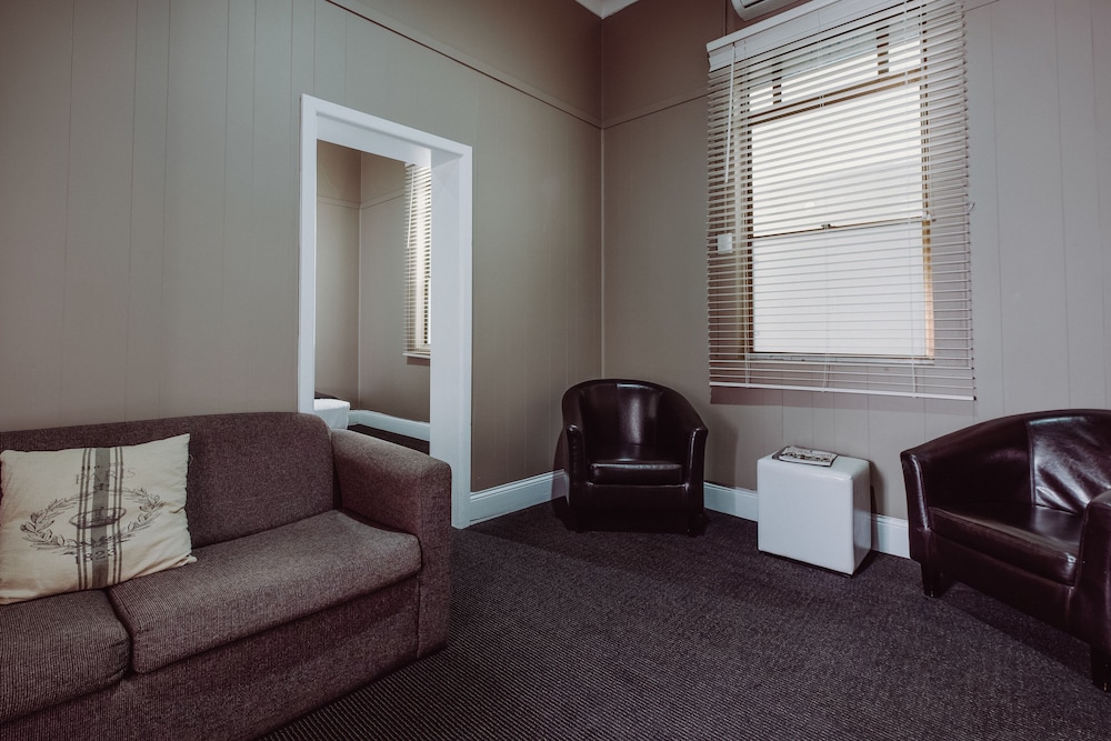 Crossroads Hotel Narrabri 22/39