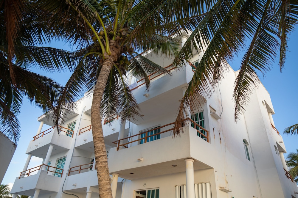 Hotel & Beach Club Ojo de Agua 6/49