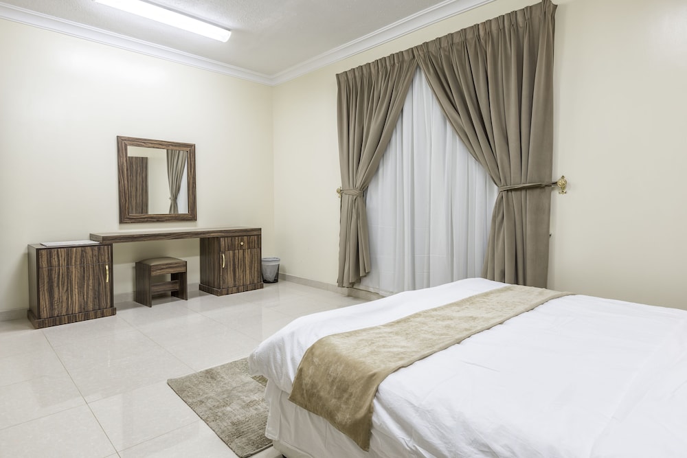 La Rive Hotels & Suites (Formerly known as Ghosn Al Banafsej) 14/59