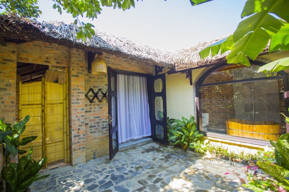 Hue Ecolodge 7/65