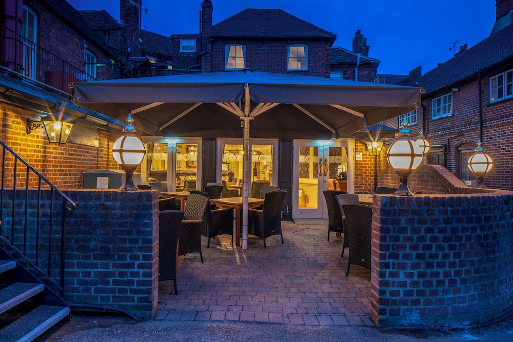 Kings Arms And Royal 4/67