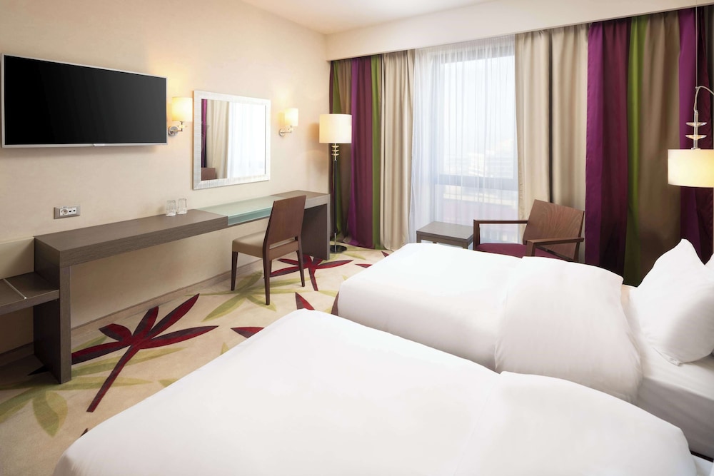 Golden Tulip Ana Dome Cluj 18/66