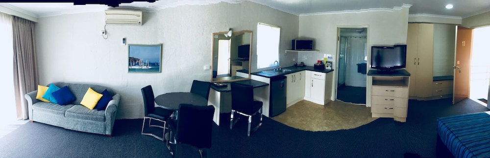 Best Western Fairway Motor Inn 31/37