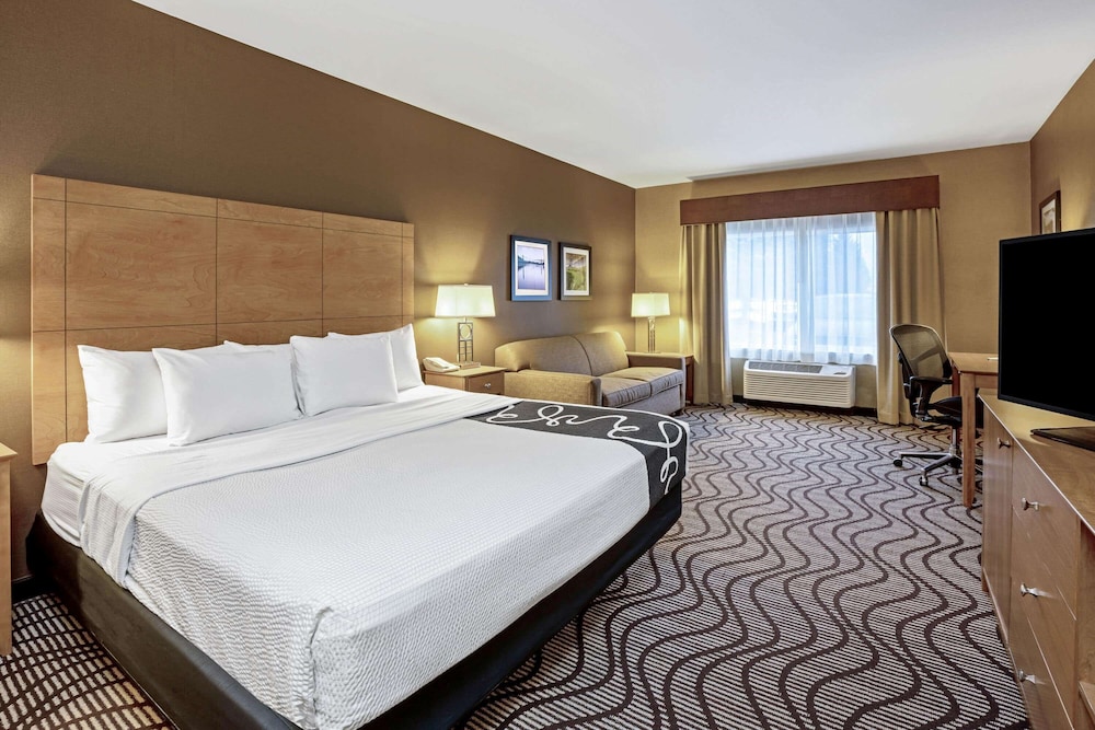 La Quinta Inn & Suites by Wyndham Coeur d Alene 10/41
