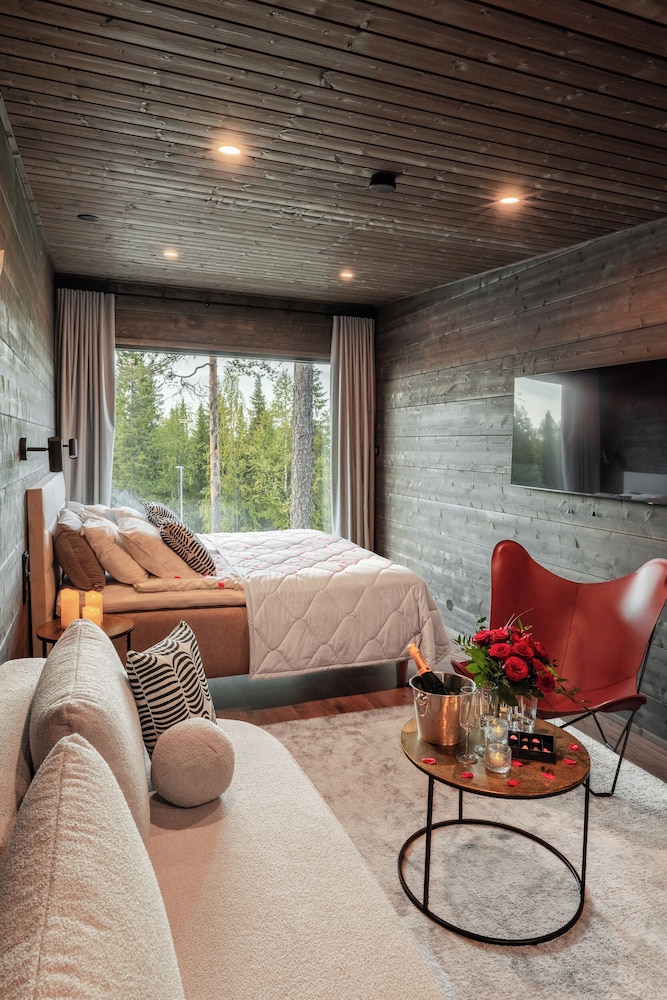 Arctic Panorama Resort 32/50