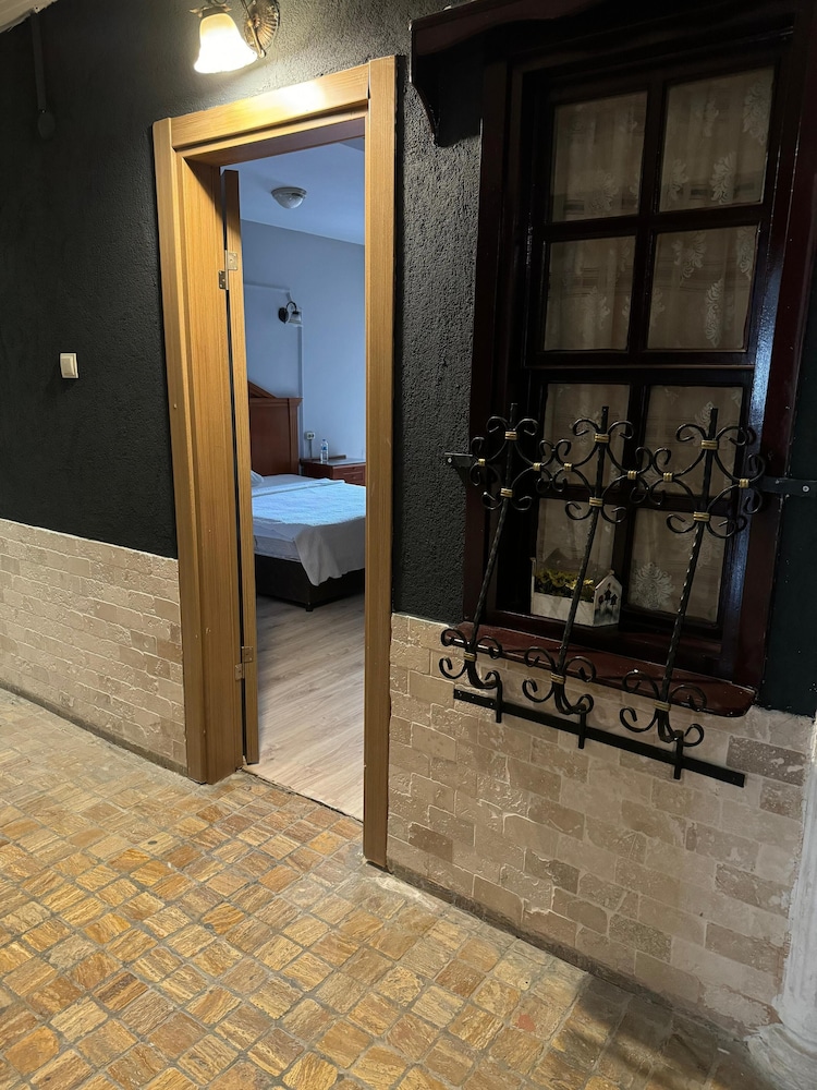 Elit Hotel Corlu 28/48