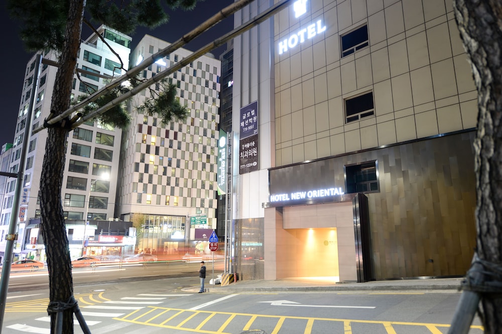 NEW ORIENTAL HOTEL 40/50