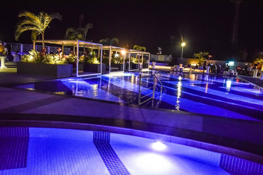 Hotel 2 Fevrier Lome 45/73