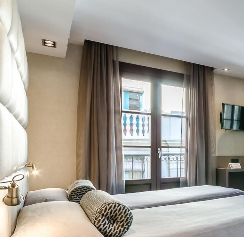 Hotel Suizo 46/55
