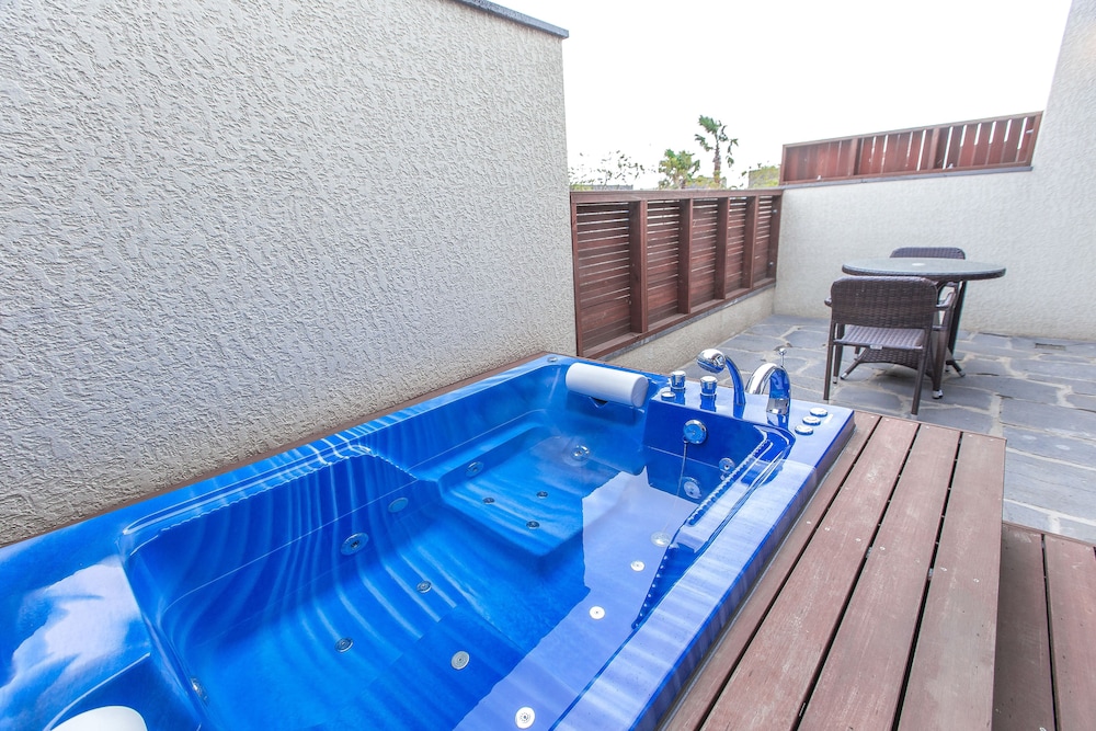 Leeum Island Spa & Pool Villa 12/50