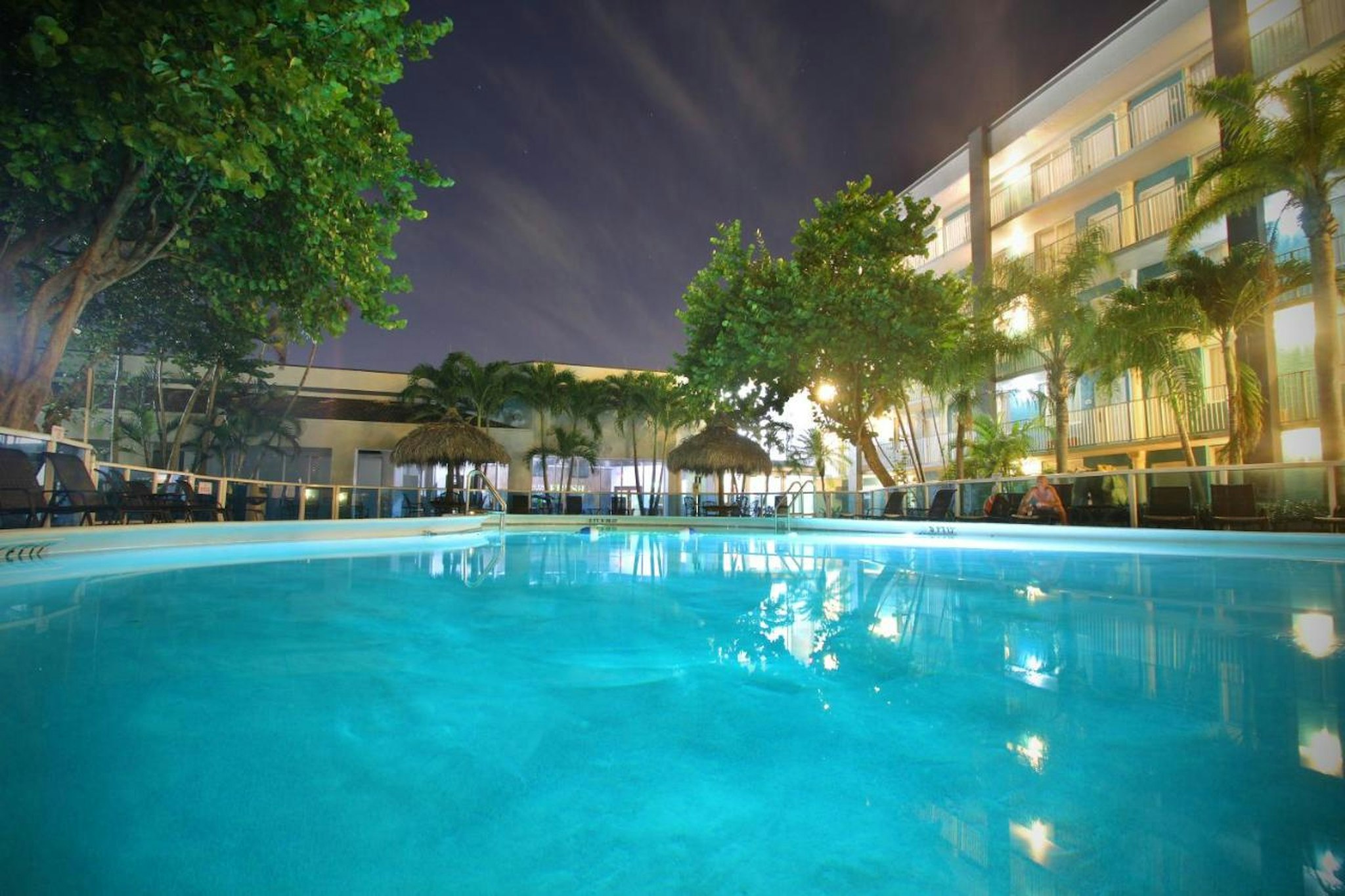 Fort Lauderdale Grand Hotel 66/68