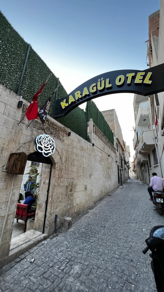 Karagul Otel 38/50