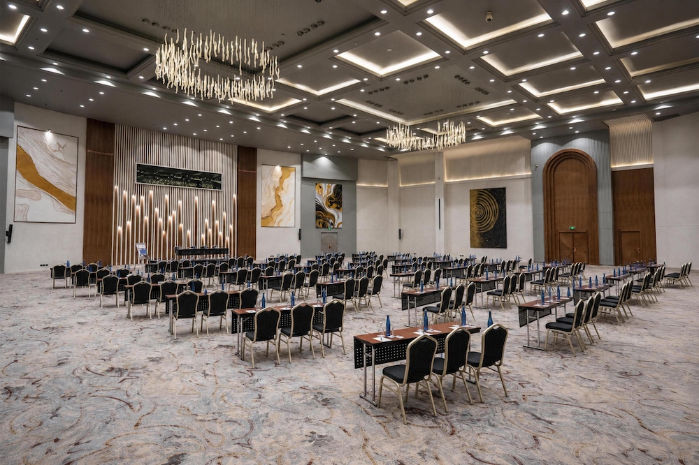Radisson Blu Alexandria 84/91