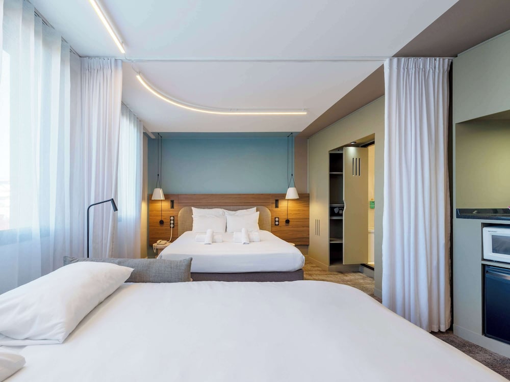 SUPERIOR, SUITE, DOUBLE BED, SOFA