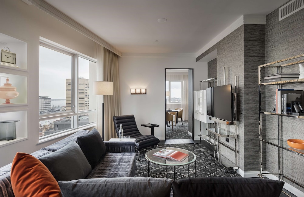 Swissotel Sydney 47/73