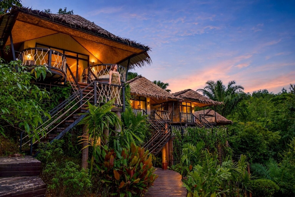 Khaosok Boutique Camps 5/50