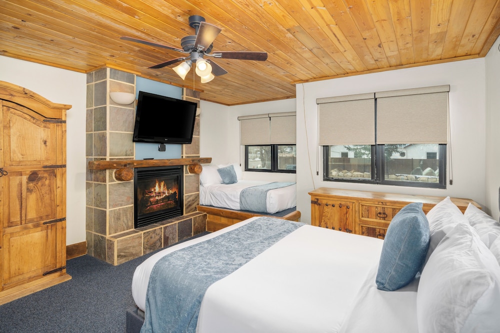 Chipeta Solar Springs Resort 21/51