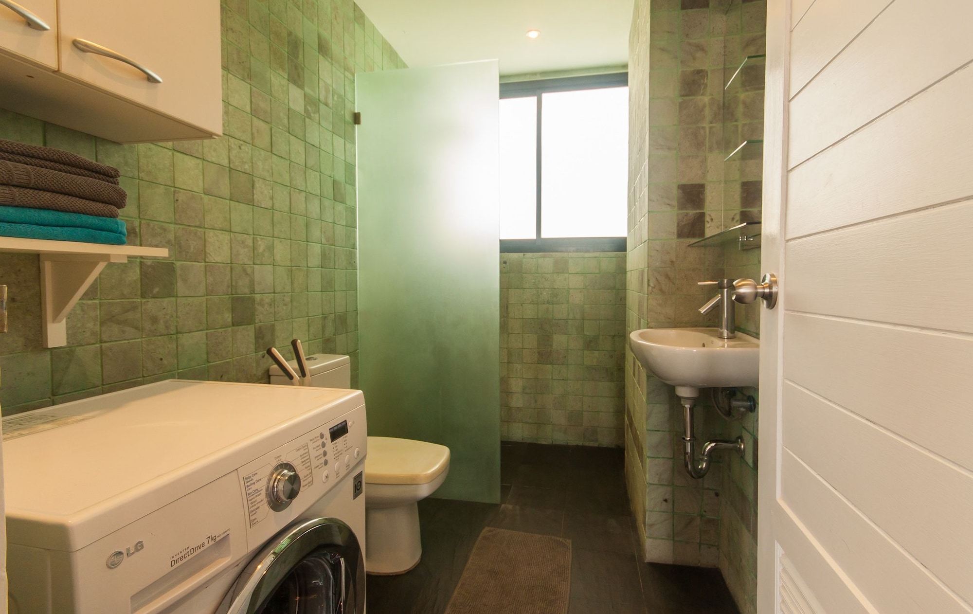 3 Bedrooms, Penthouse, King and Queen Bed, 2 Bunk Beds, 2 Terraces, 2 Terrace، Sai Naam Lanta Residence 4/4