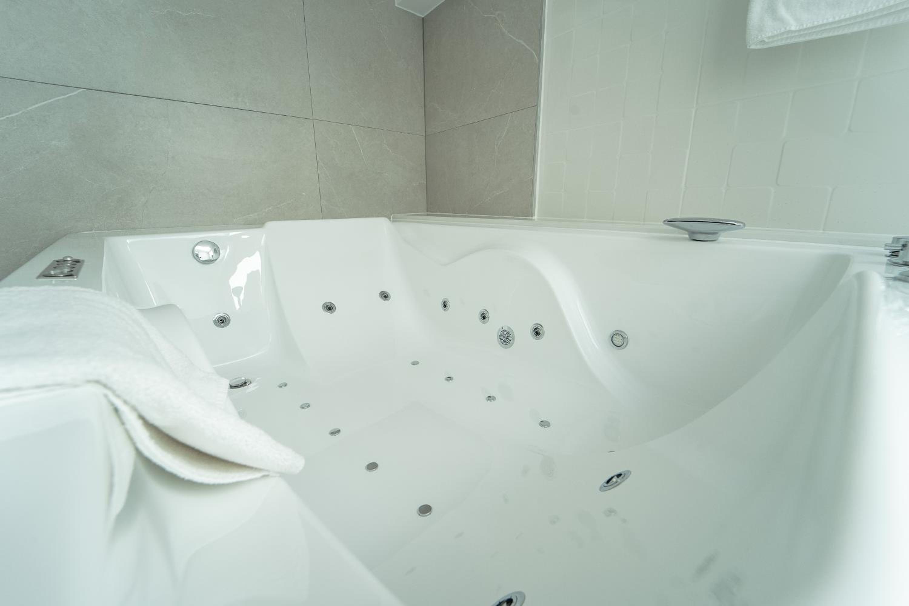 غرفة ديلوكس، Hotel Lux Melide 9/10