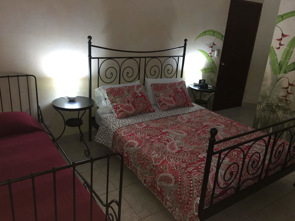 The Balboa Inn Bed Breakfast 24/49