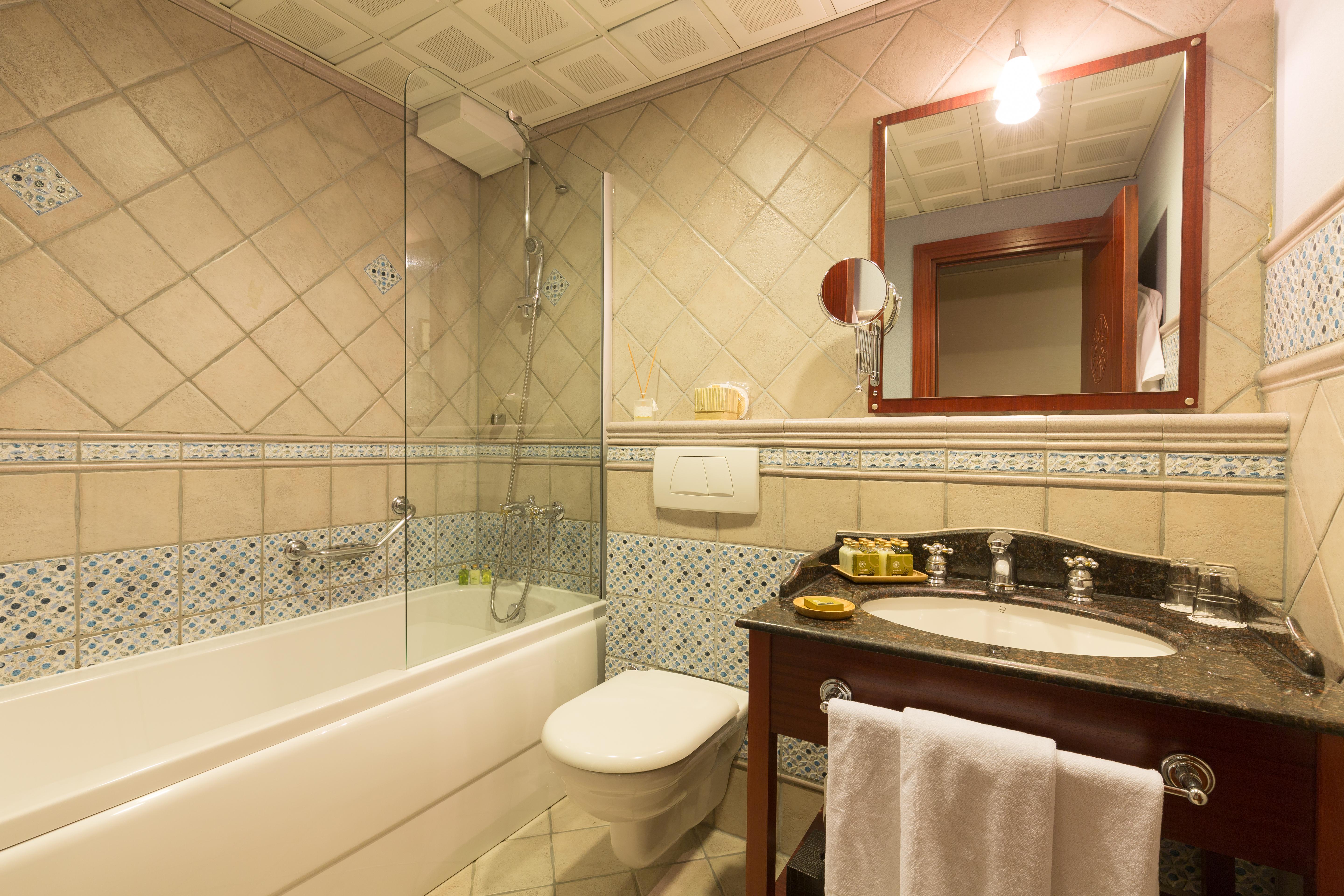 Standard, Triple, SIRKECI MANSION(FORMERLY SIRKECI MANSION - SIRKECI GROUP) 2/2