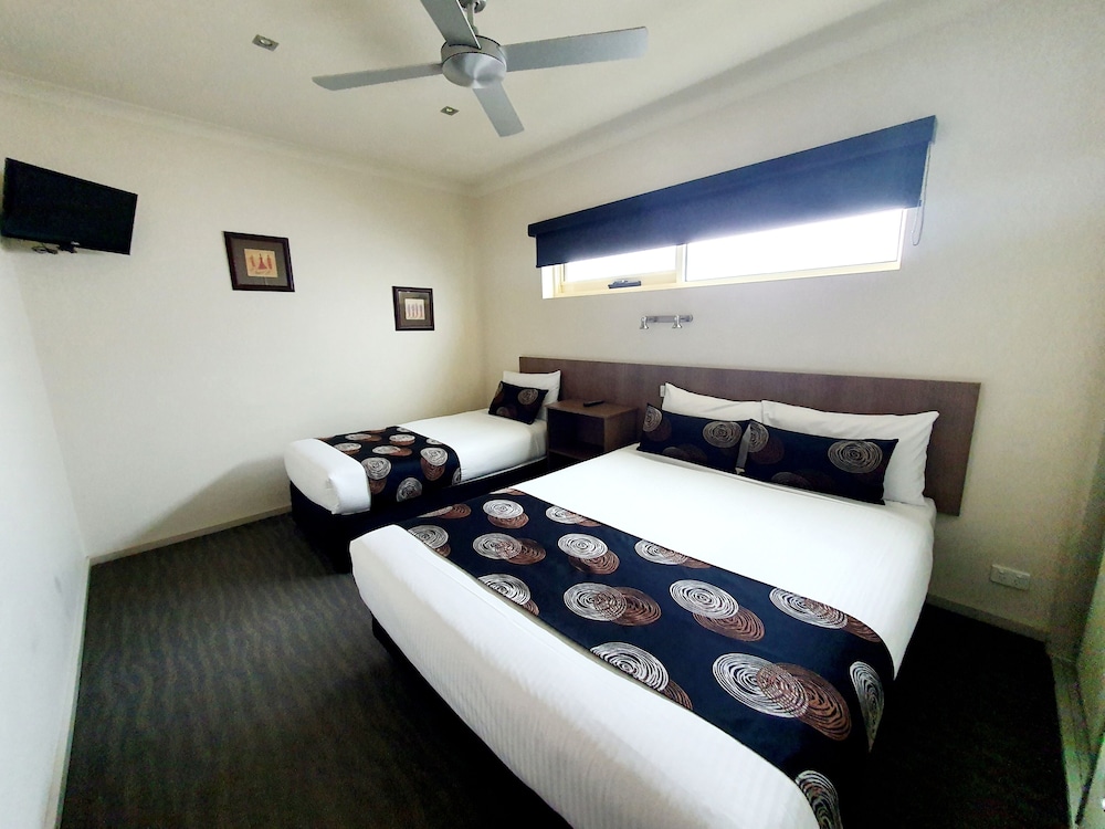 Werribee Park Motor Inn 24/63