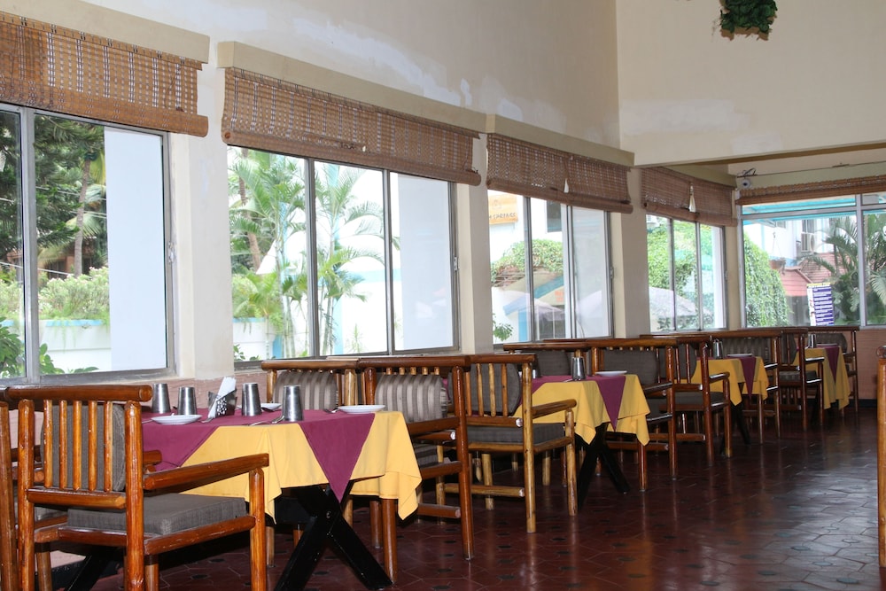 RAMANASHREE CALIFORNIA RESORT. 35/48