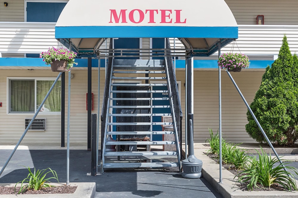 Rodeway Inn Milford - I-84 3/38