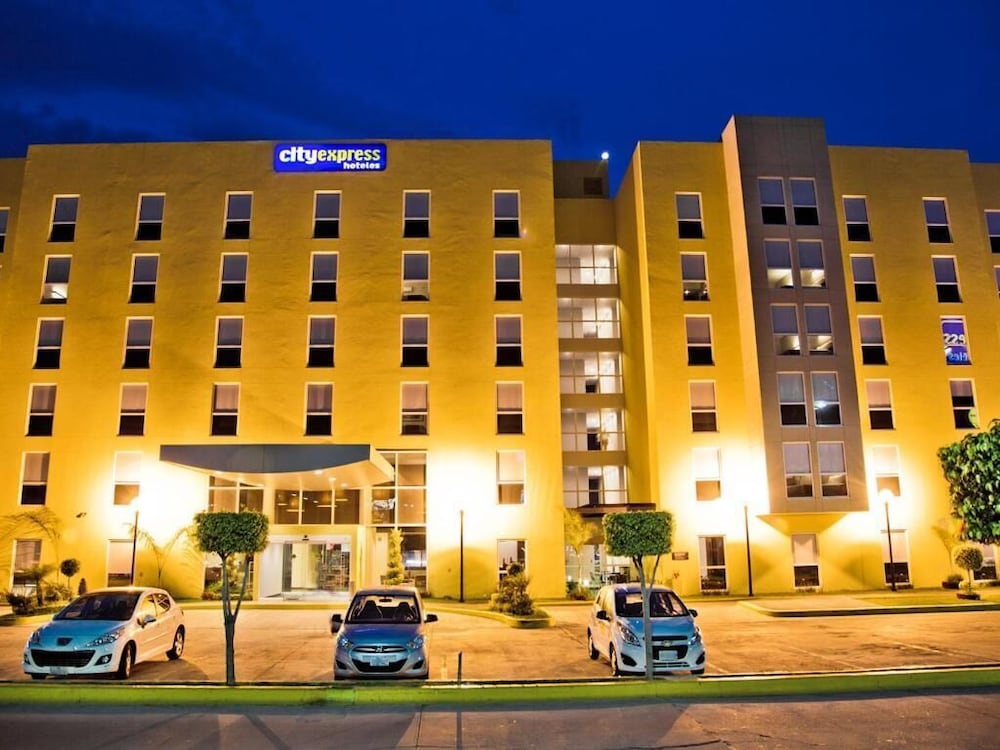 City Express by Marriott Tehuacan 2/50